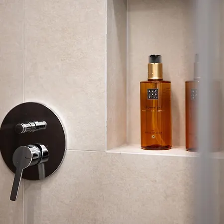 Na'more Partenope * Neapel