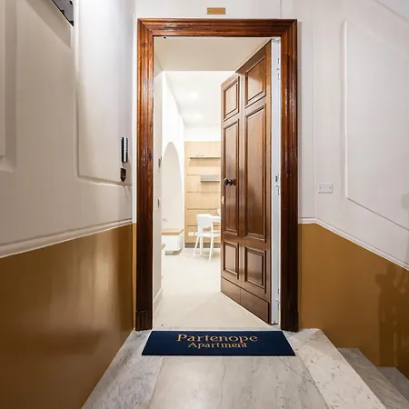 Na'more Partenope Neapel