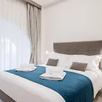 Na'more Partenope Апартаменты